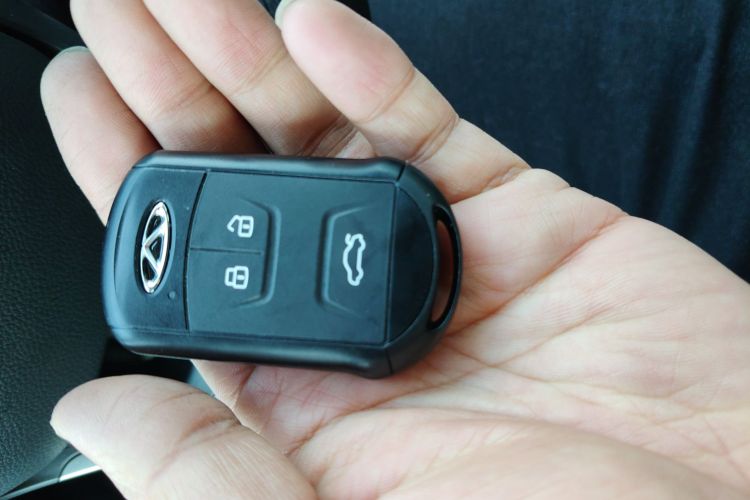 奇瑞 艾瑞泽5 PLUS 2021款 小泽 1.5T CVT型PLUS中控内饰11