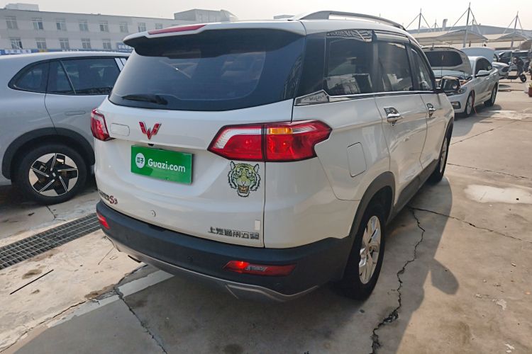 五菱汽车 五菱宏光S3 2018款 1.5L 手动豪华型 国V车身外观7