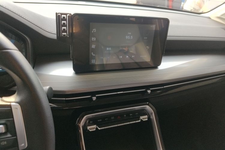 五菱汽车 五菱星辰 2022款 2.0L DHT电劲款中控内饰16