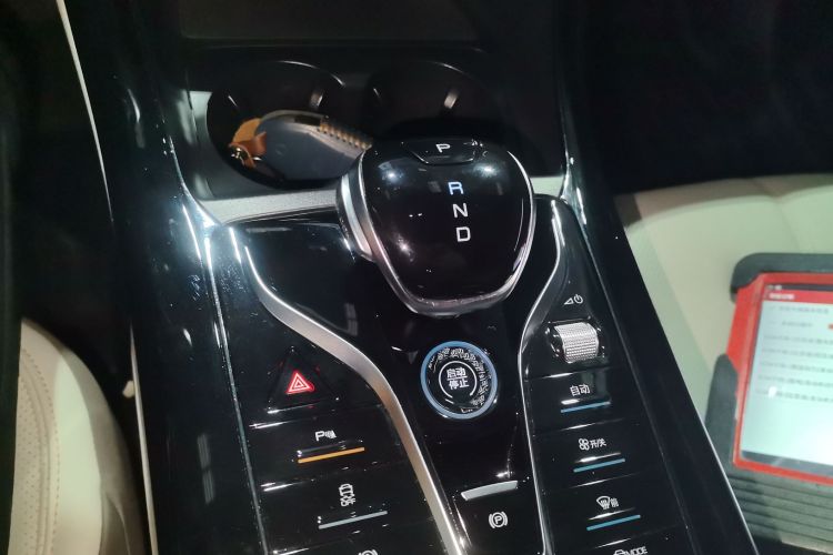 比亚迪 秦PLUS 2023款 冠军版 DM-i 55KM领先型局部细节18