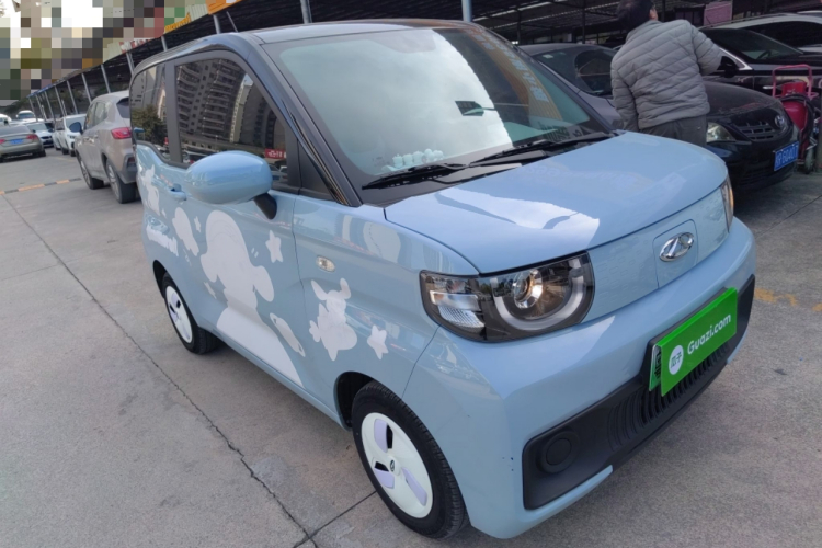 奇瑞 QQ冰淇淋 2022款 170km 圣代 磷酸铁锂车身外观3