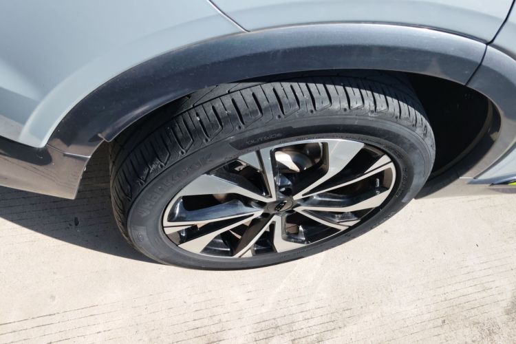 吉利汽车 星越S 2021款 2.0TD 自动两驱闪电版车身外观6008