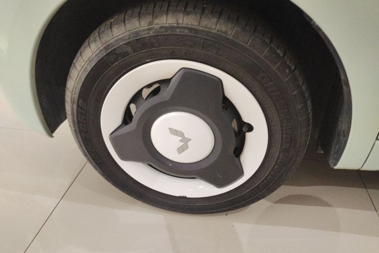 五菱汽车 宏光MINIEV 2024款 第三代 170km车身外观35