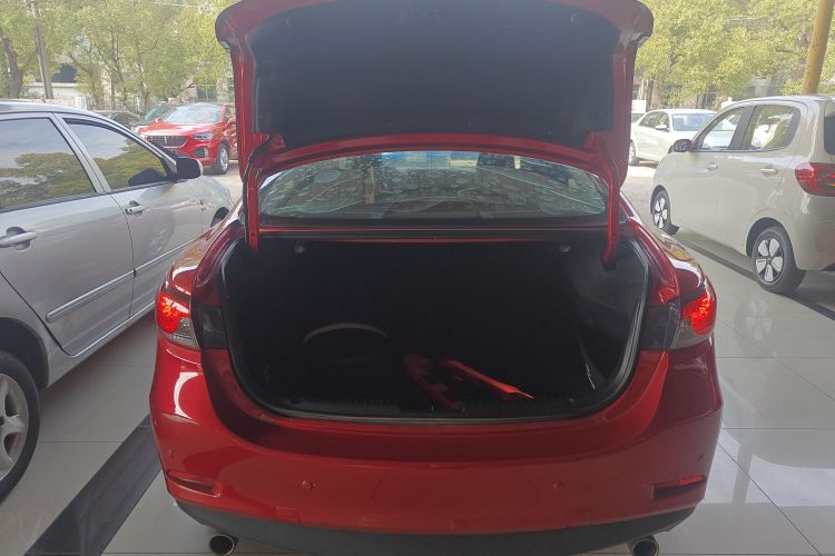 马自达 阿特兹 2015款 2.0L 蓝天豪华版机舱底盘23