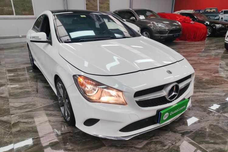 奔驰CLA 2018款 CLA 200 动感型车身外观3