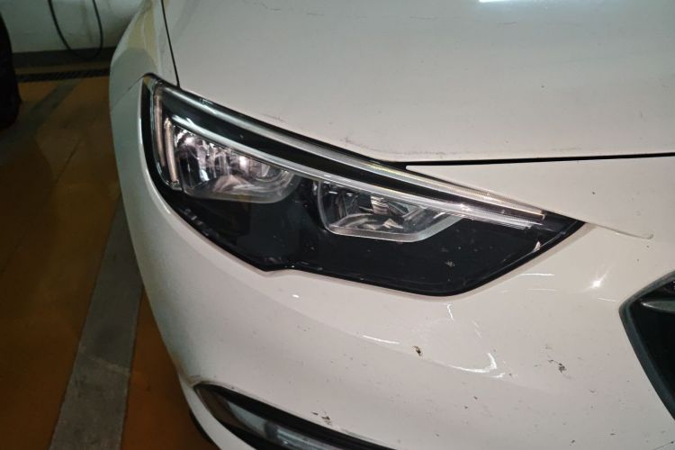 别克 君威 2019款 20T 精英型 国V车身外观6006