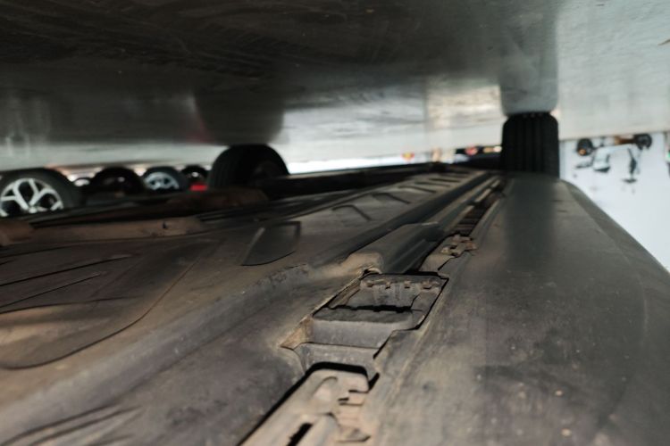 奔驰GLC 2021款 GLC 260 L 4MATIC 动感型局部细节9002