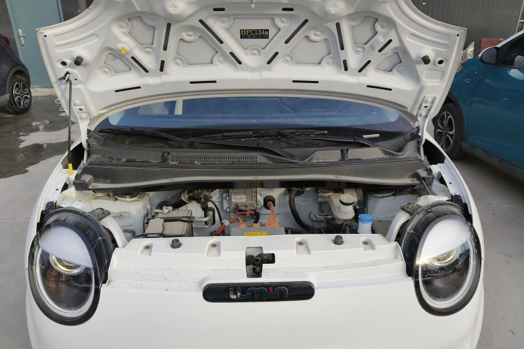 长安启源 长安Lumin 2023款 205km 香沁款机舱底盘24