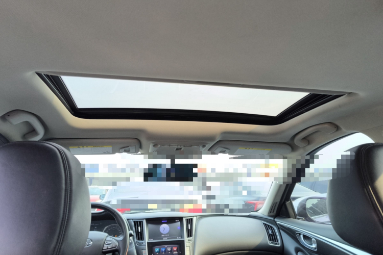 英菲尼迪Q50L 2016款 2.0T 舒适版中控内饰22
