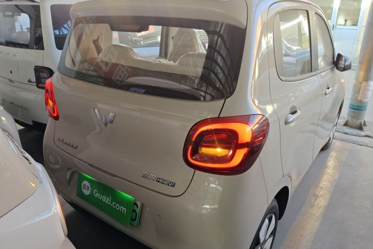 五菱汽车 宏光MINIEV 2025款 四门版 进阶款车身外观6