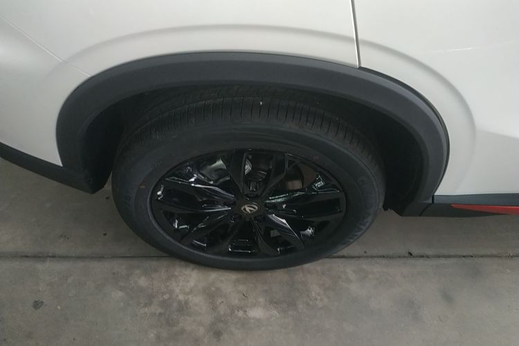 长安X5 PLUS 2026款 第二代 1.5T 超越PRO车身外观6003