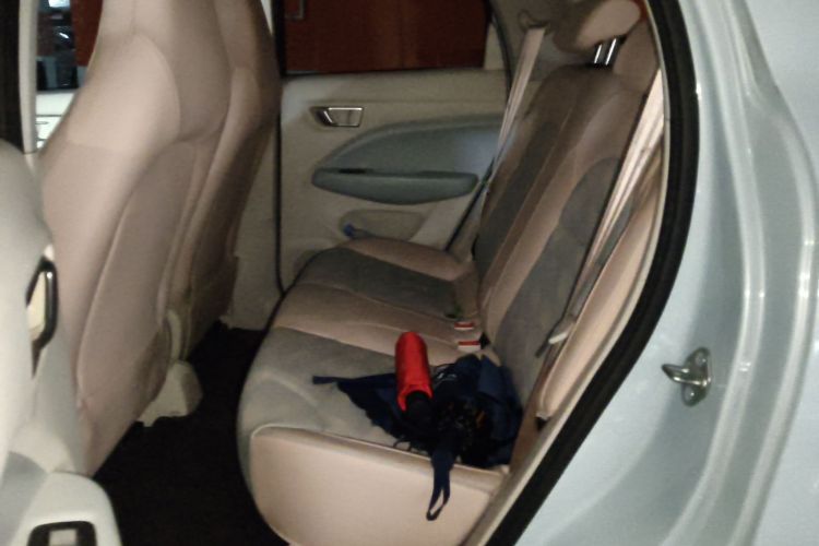 零跑汽车 零跑T03 2023款 403智享版中控内饰7004