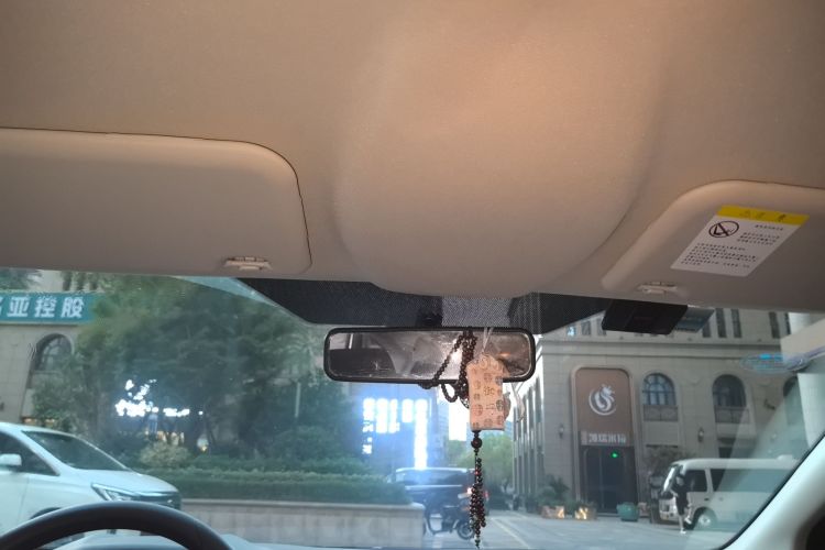 福特 福克斯 2012款 两厢 1.6L 自动舒适型局部细节22