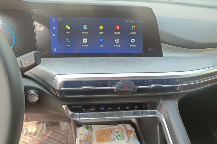 长安CS35PLUS 2021款 蓝鲸NE 1.4T DCT豪华型中控内饰16