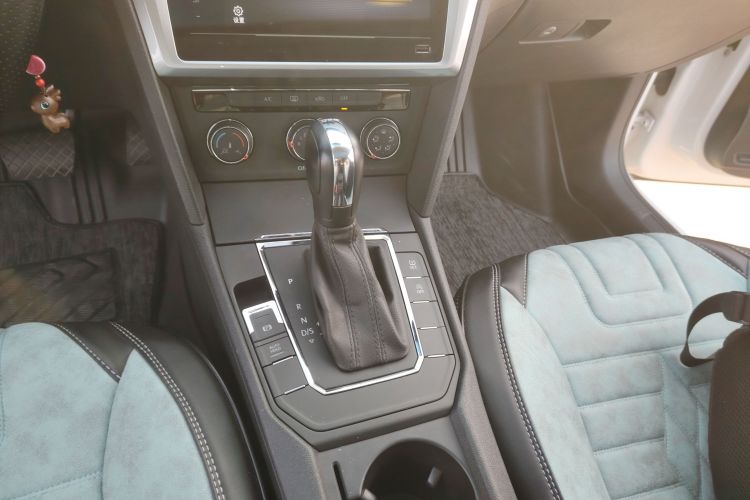 大众 凌渡 2021款 230TSI DSG风尚版中控内饰18