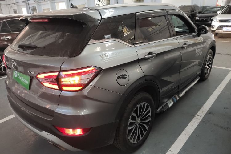 中华V6 2018款 1.5T 自动尊贵型车身外观6005