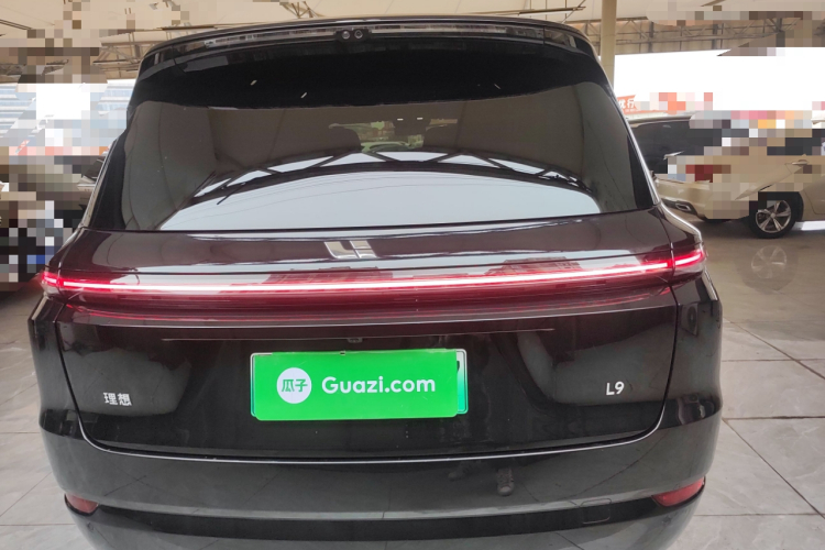 理想汽车 理想L9 2025款 Pro 智能焕新版车身外观6