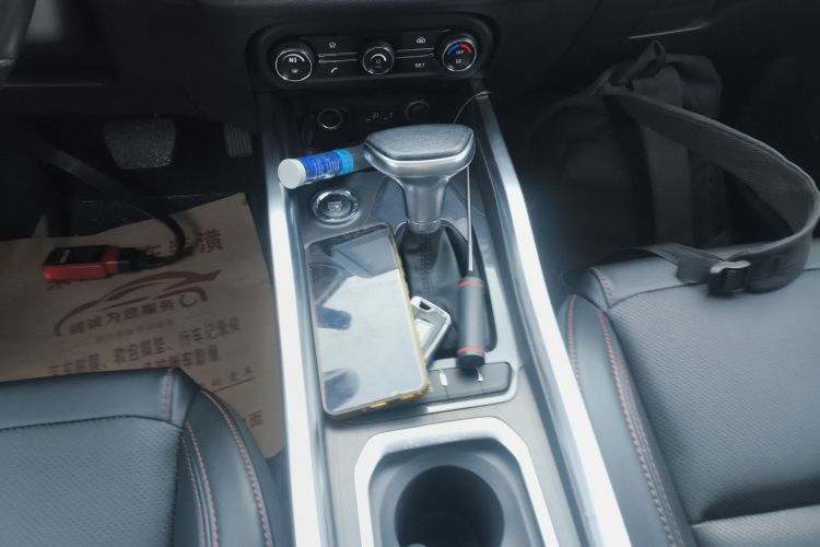 奇瑞 瑞虎5x 2019款 HERO 1.5T DCT高能版中控内饰18