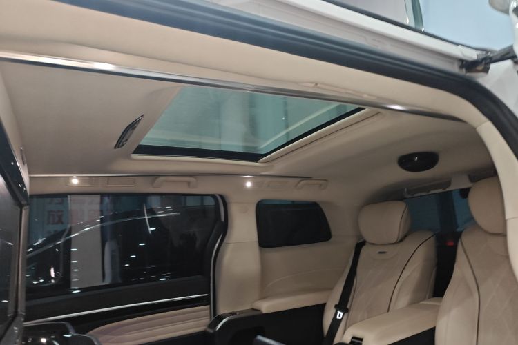 广汽传祺 传祺M8 2021款 大师系列 390T 四座御尊版中控内饰22