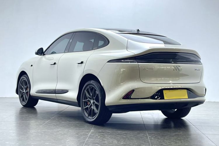 智己汽车 智己LS6 2025款 灵蜥智驾版车身外观4