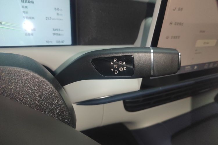 小鹏G6 2023款 755 超长续航 Pro局部细节18