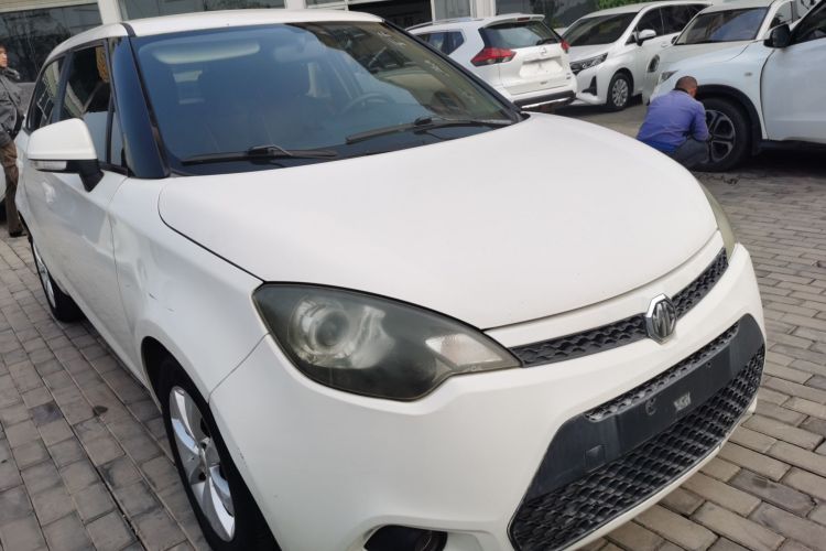 名爵3 2013款 1.5L AMT精英版车身外观3