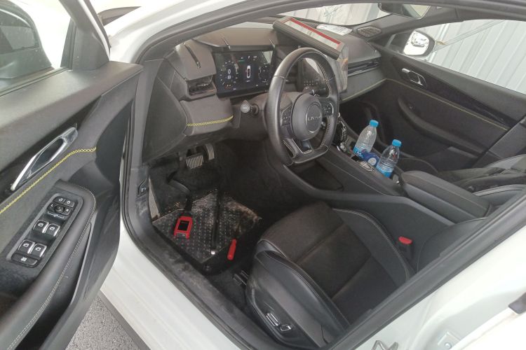 领克03 2023款 2.0TD DCT劲Pro中控内饰7003