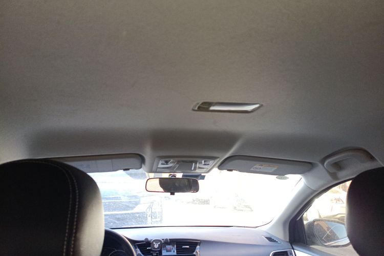 日产 轩逸 2021款 经典 1.6XE CVT舒适版中控内饰22