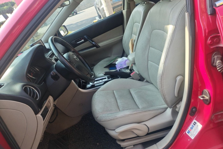 马自达6 2012款 2.0L 自动时尚型中控内饰19