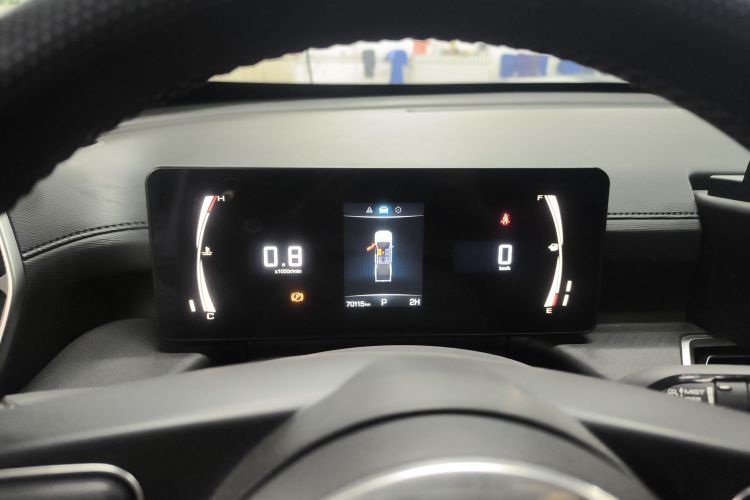 长城 金刚炮 2023款 2.0T自动柴油四驱精英型长箱GW4D20M中控内饰14