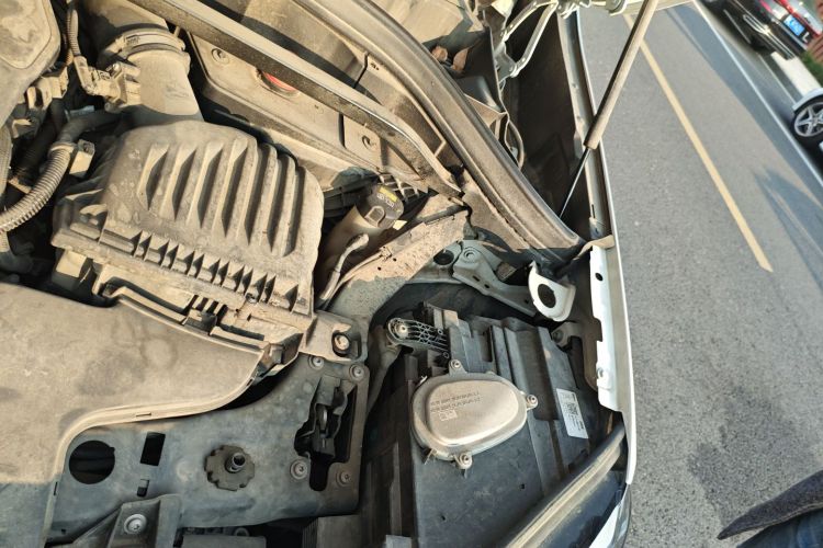 宝马X1 2020款 sDrive25Li 领先型局部细节9007