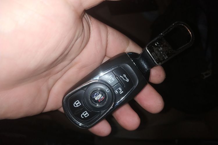 别克GL8 2021款 ES陆尊 653T 豪华型中控内饰7001