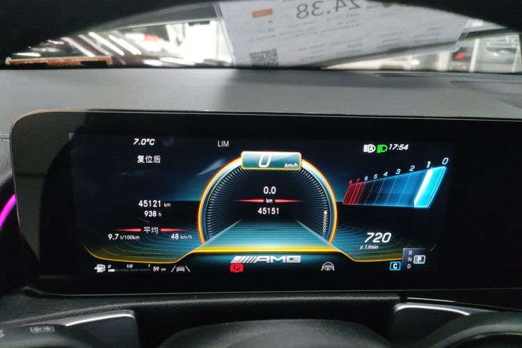 奔驰GLB AMG 2022款 AMG GLB 35 4MATIC中控内饰14