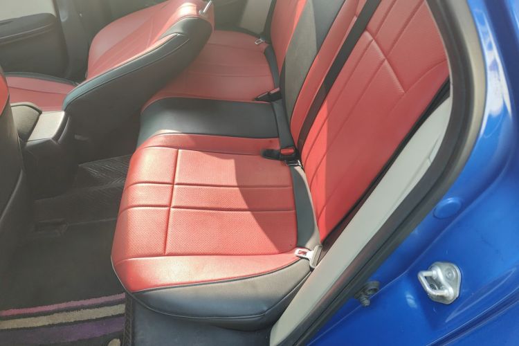 本田 思域 2016款 180TURBO CVT舒适版中控内饰21