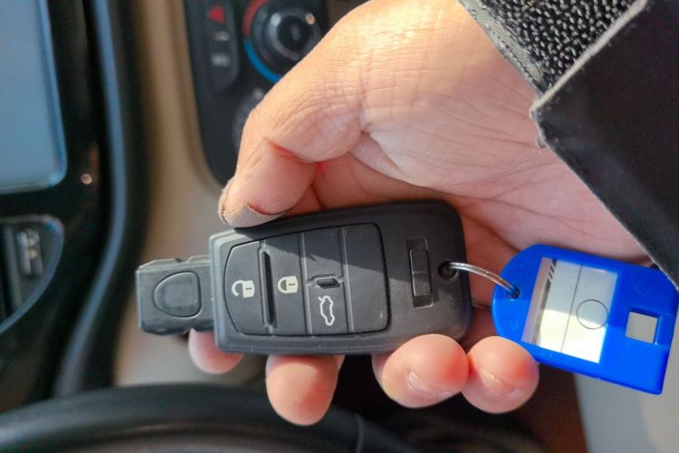 菲亚特 菲翔 2012款 1.4T 自动劲享版中控内饰11