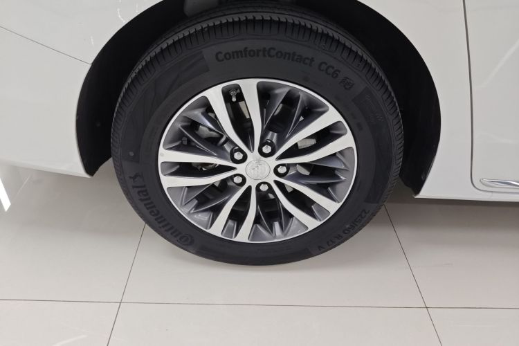 别克GL8 2023款 ES陆尊 尊享型车身外观6008