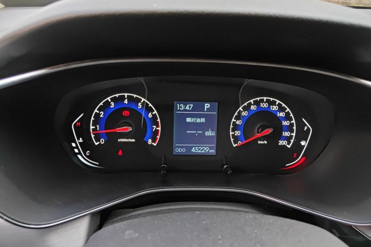 北京汽车 北京X3 2021款 1.5T CVT荣耀版中控内饰14