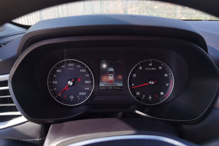 荣威i5 2019款 1.5L 自动4G互联领豪旗舰版中控内饰14