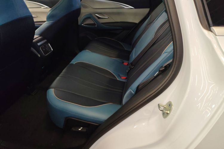 比亚迪 宋Pro 2021款 1.5T 自动骁云版精英型中控内饰21