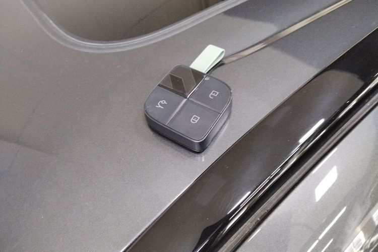 领克08 EM-P 2023款 245km 超长续航Halo中控内饰7001