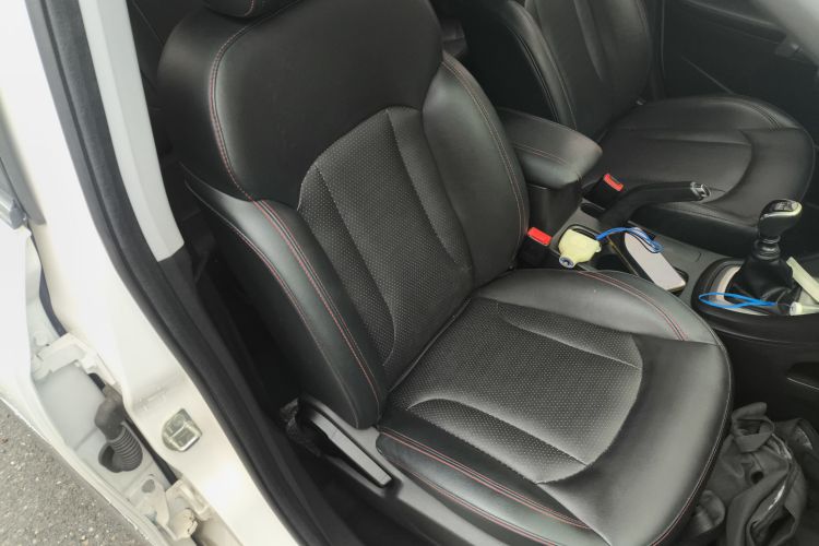 凯翼X5 2019款 1.5T 手动智趣型 国VI局部细节41