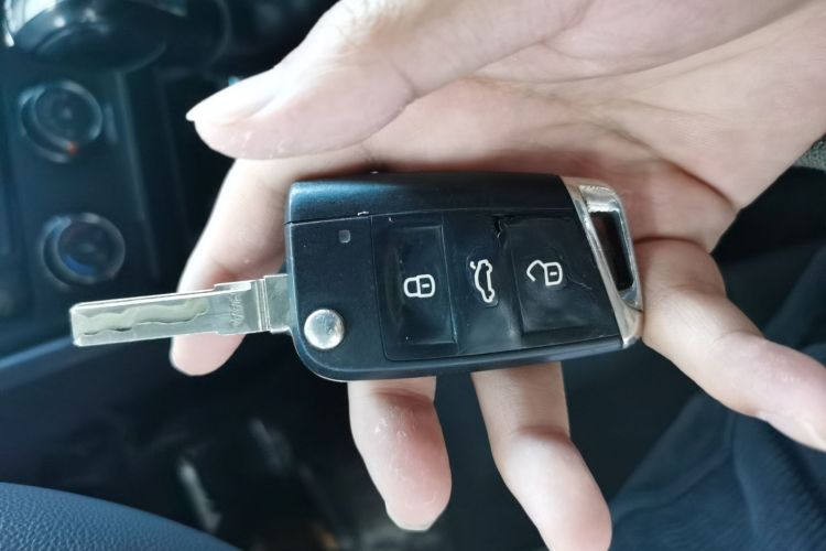 大众 凌渡 2017款 230TSI DSG风尚版中控内饰11