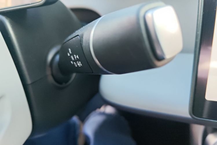 零跑汽车 零跑B01 2025款 650悦享版中控内饰18