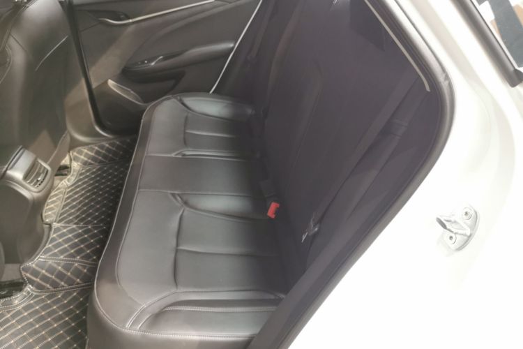 别克 英朗 2021款 改款 1.3T 自动轻混动精英型中控内饰21