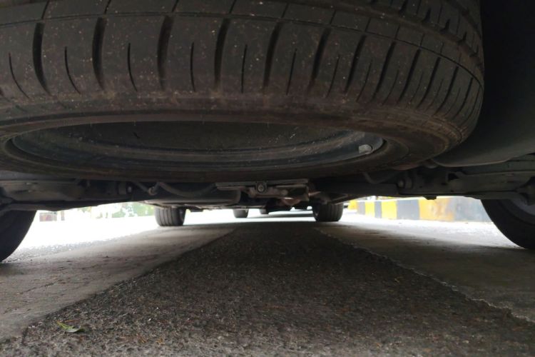 奔驰V级 2018款 V 260 L 尊贵加长版 国VI局部细节9009