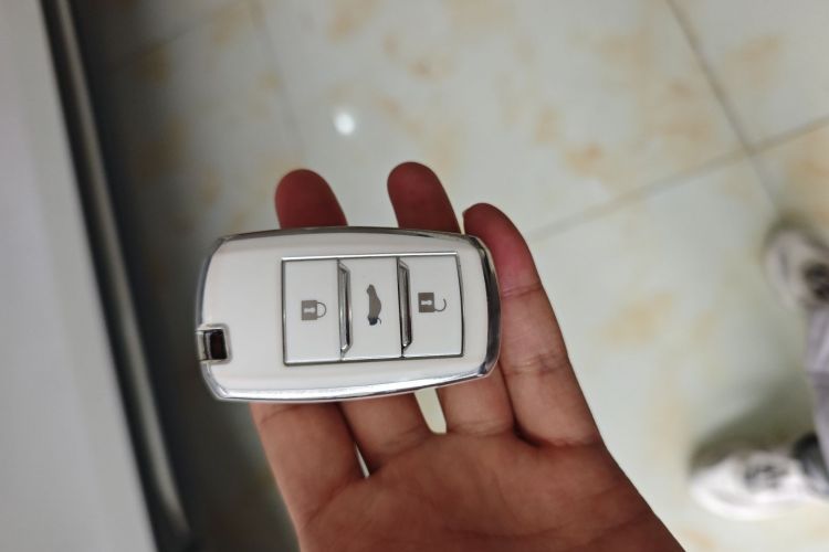 长安CS75 2017款 尚酷版 1.5T 手动锋享型中控内饰11