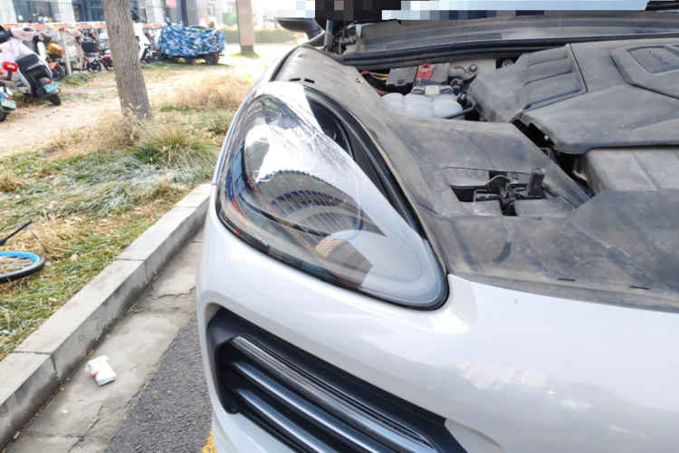 保时捷 2018款 Cayenne 3.0T车身外观8