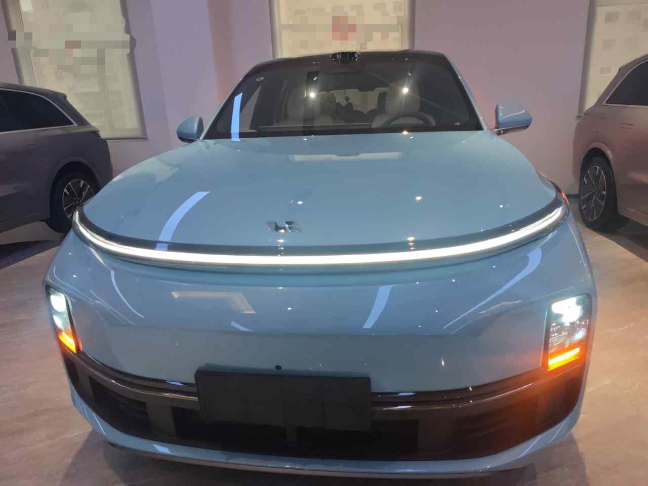 理想汽车 理想L8 2025款 Ultra 智能焕新版(1)