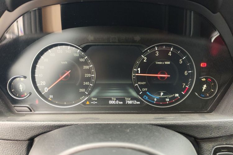 宝马3系 2018款 320Li 领先型M运动套装中控内饰14