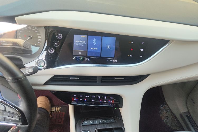 别克 昂科旗 2020款 28T 四驱Avenir艾维亚中控内饰16